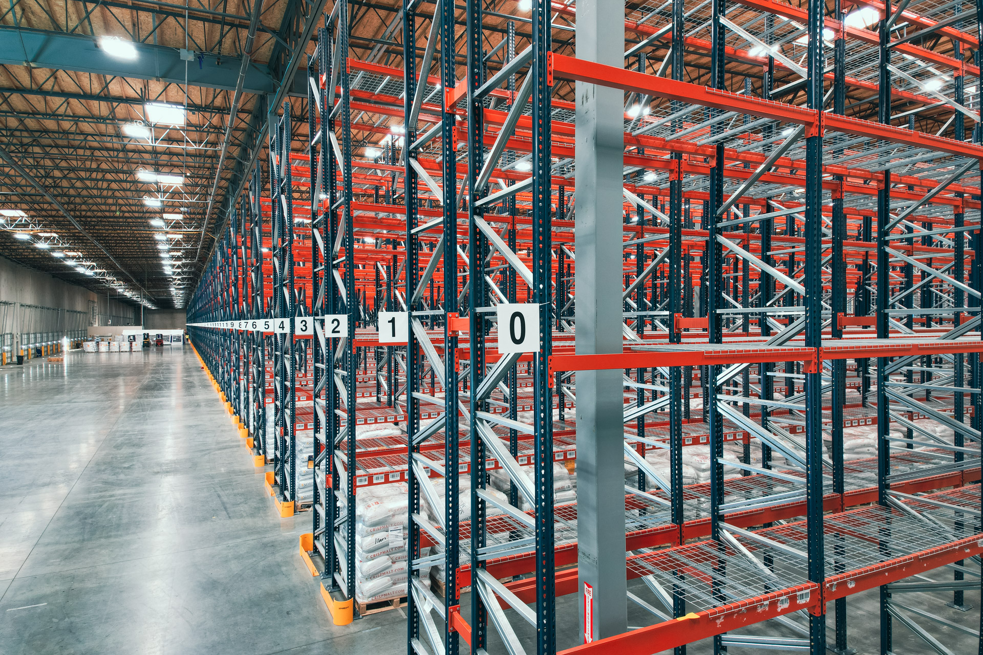 Industrial pallet racking warehouse in Burnsville Minnesota